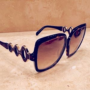 Emilio Pucci sunglasses NEW without tag Brown